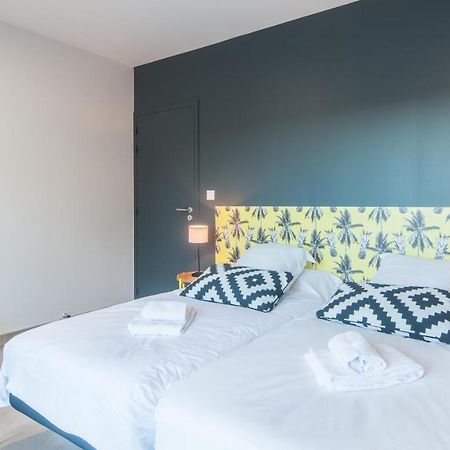 Appartement Plein Soleil avec Jacuzzi Privatif et parking privé à Sarlat Extérieur photo